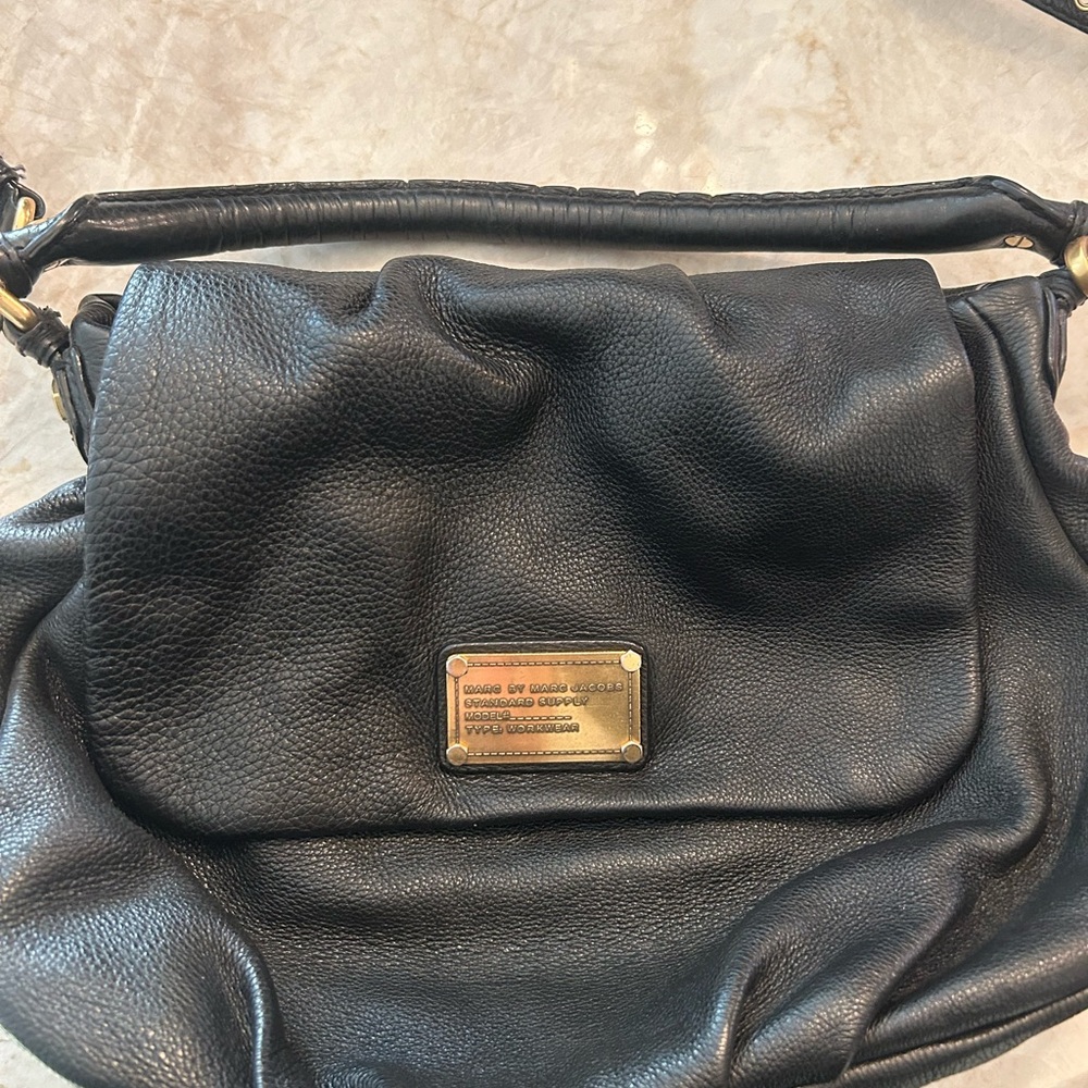 Marc Jacob’s Black Leather Shoulder Bag/ crossbody